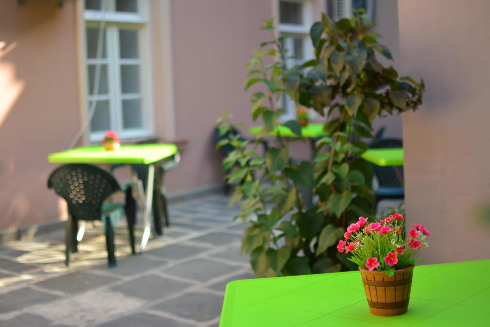 Hotel Canyon Tbilisi ภายนอก รูปภาพ