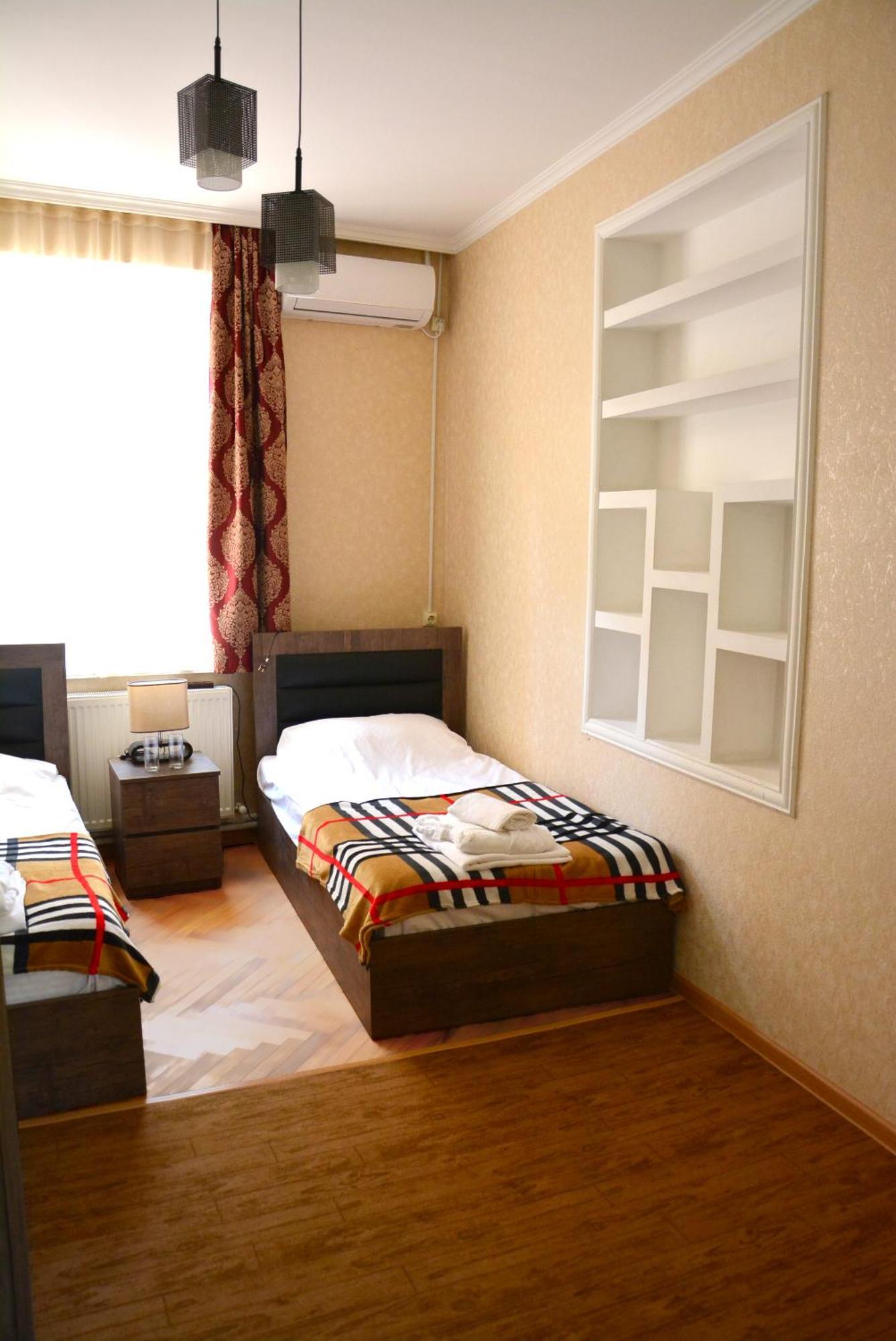 Hotel Canyon Tbilisi ภายนอก รูปภาพ